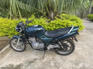 Honda CB 2002 Green