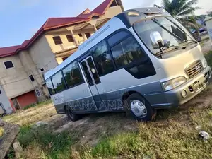 Hyundai County 2014 Silver