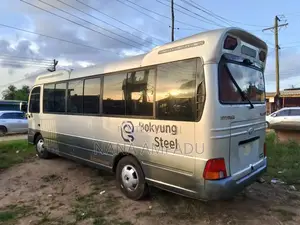 Hyundai County 2014 Silver