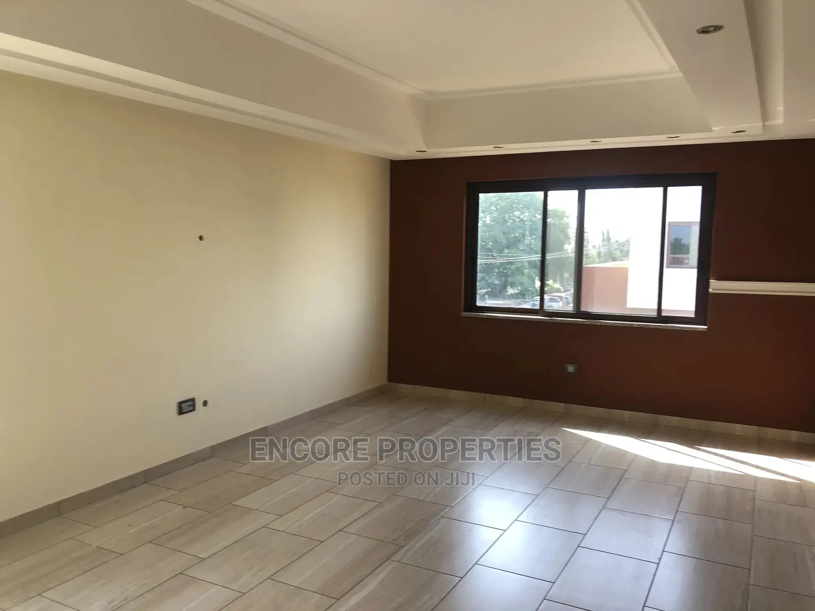 3 Bedroom Store House With Swimming Pool At Lakeside Estate