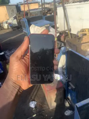 Apple iPhone 11 64 GB Red