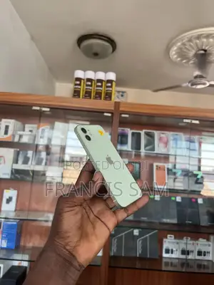 Apple iPhone 12 64 GB Green