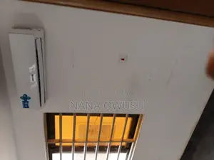 3bdrm Apartment in Nana Owusu, Kwabenya for rent