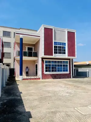 5bdrm House in Mainstay Estates, Ofankor for sale