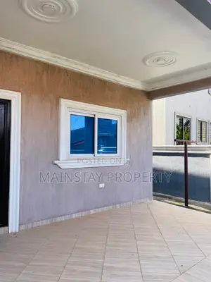5bdrm House in Mainstay Estates, Ofankor for sale