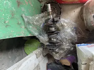 Hijet Crankshaft and Nozzles
