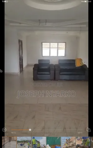 11bdrm House in Family, Kumasi Metropolitan for sale