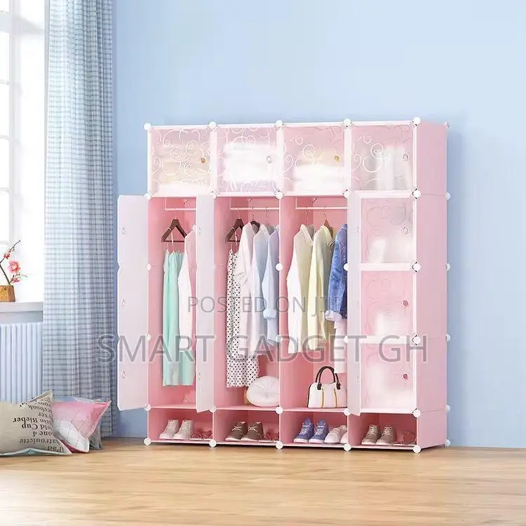 16 Doors Cubes Wardrobe