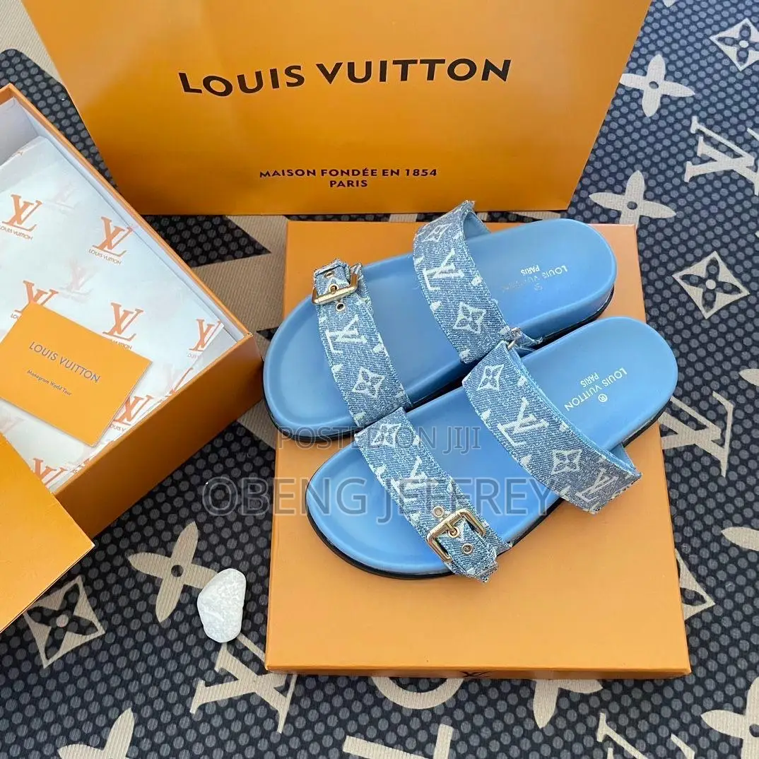 Original Louis Vuitton Ladies Slippers/Sandals in Colours