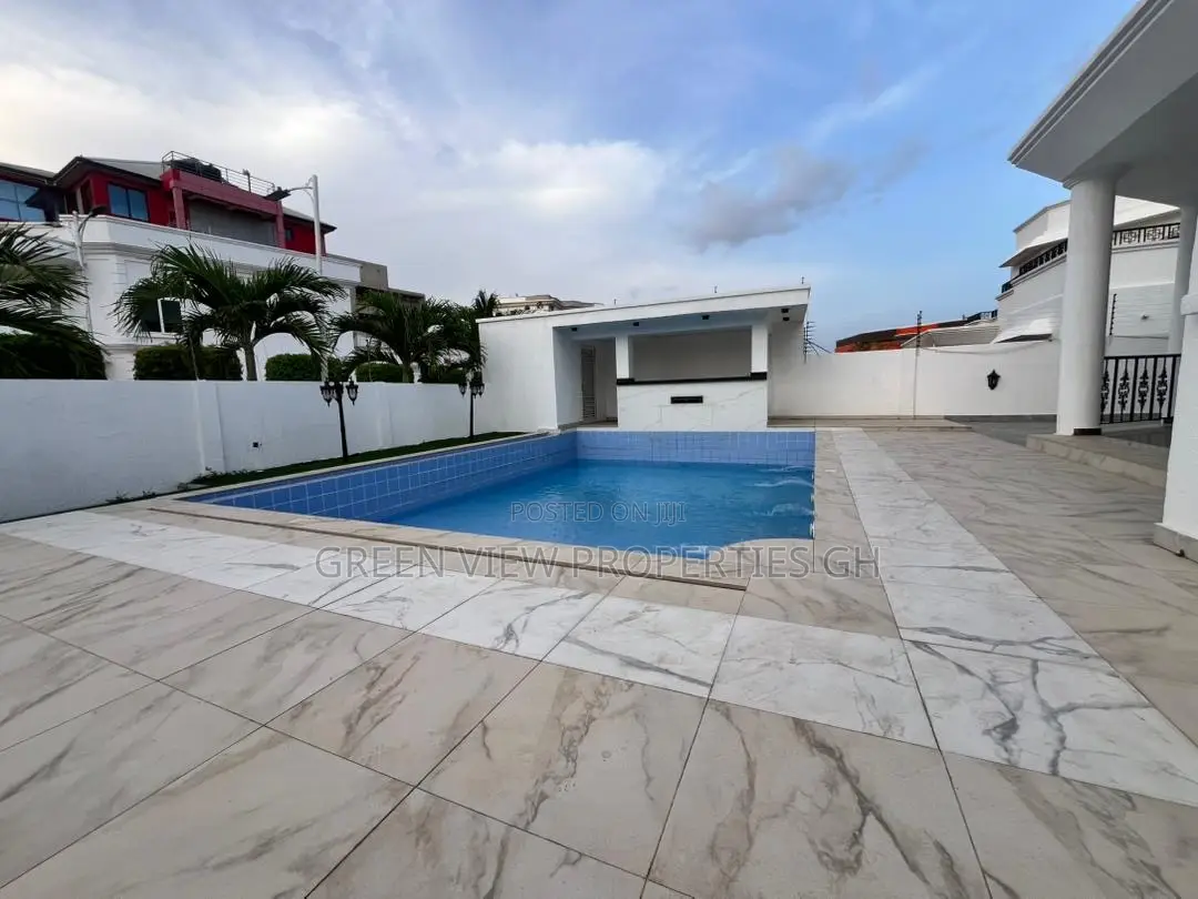 5bdrm House in East Legon for rent
