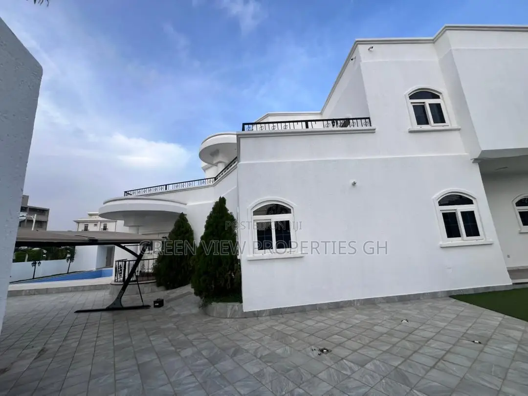 5bdrm House in East Legon for rent