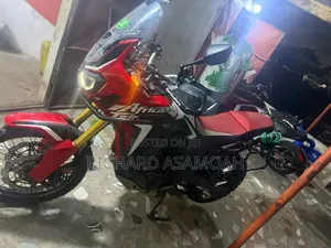 Yamaha 2019 Red