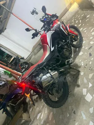 Yamaha 2019 Red