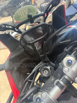 Yamaha 2019 Red