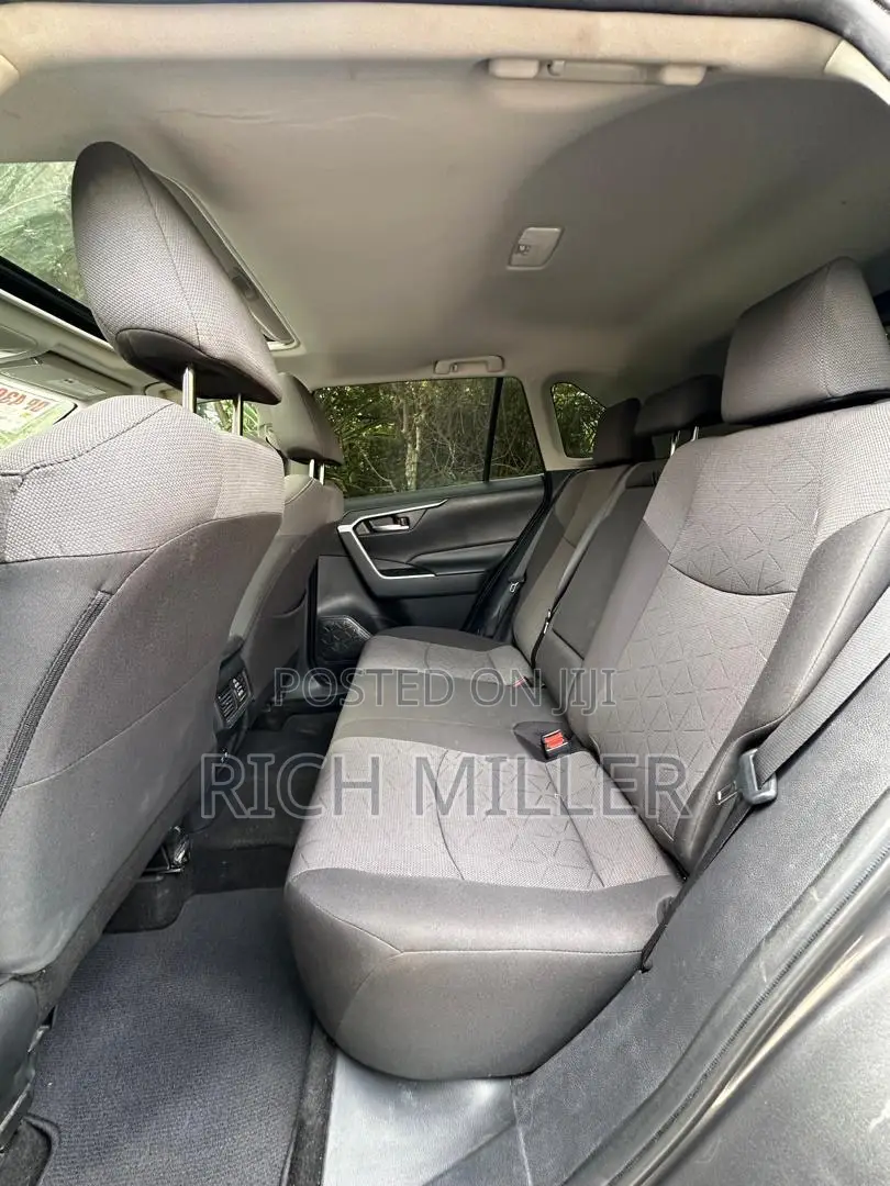 Toyota RAV4 2020 Gray