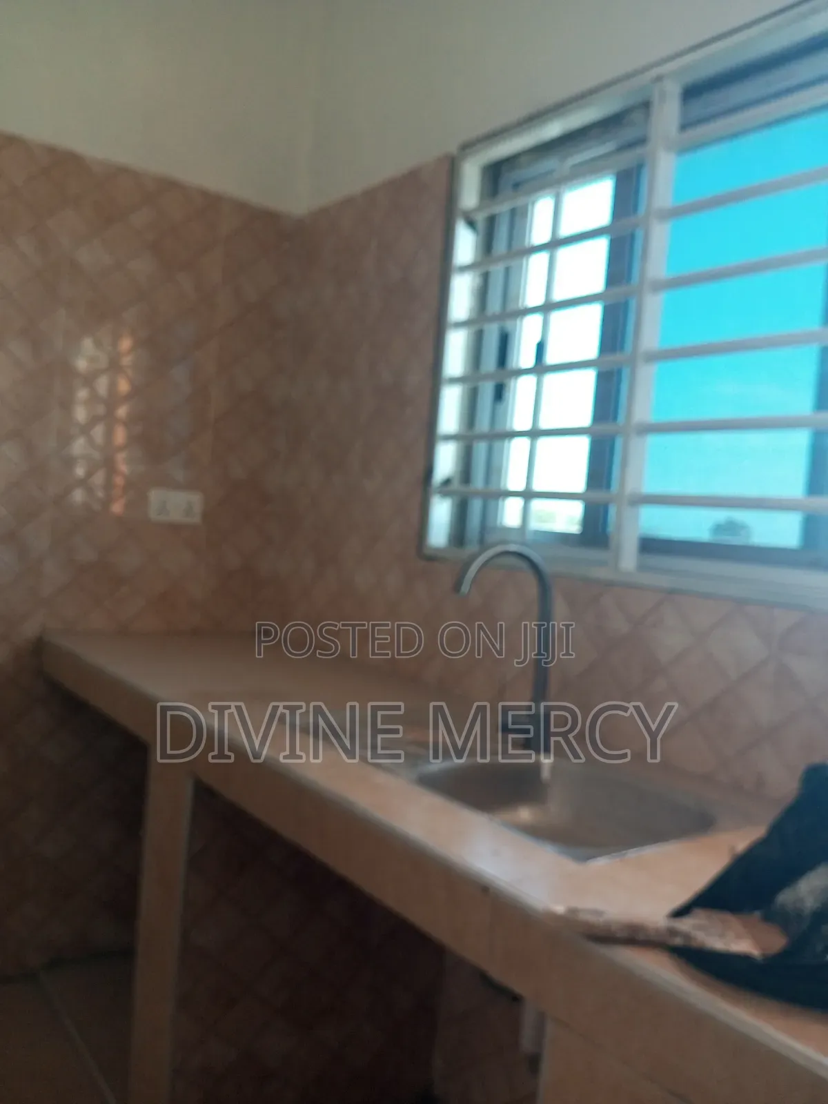 1bdrm Apartment in Tuba, Awutu Senya East Municipal for rent
