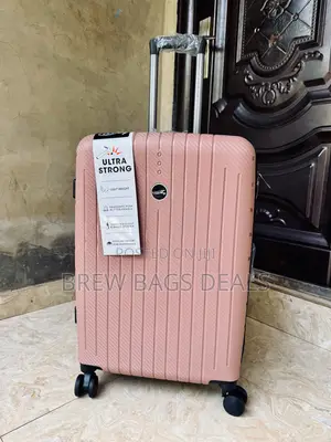 Top Brand Rosegold 24 Inches Single Medium Size Unbreakable Bag.