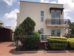 4bdrm Townhouse / Terrace in Mainstay Estates, Teshie for rent