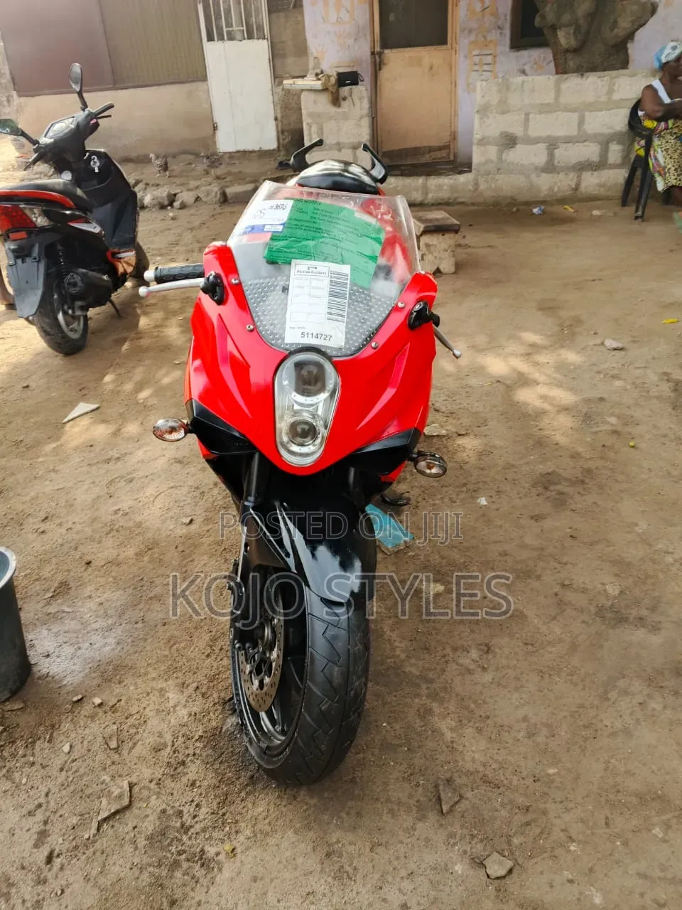 Hyosung GT650R 2010 Red