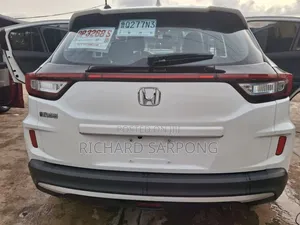 Honda Vezel 1.5 2WD 2019 White