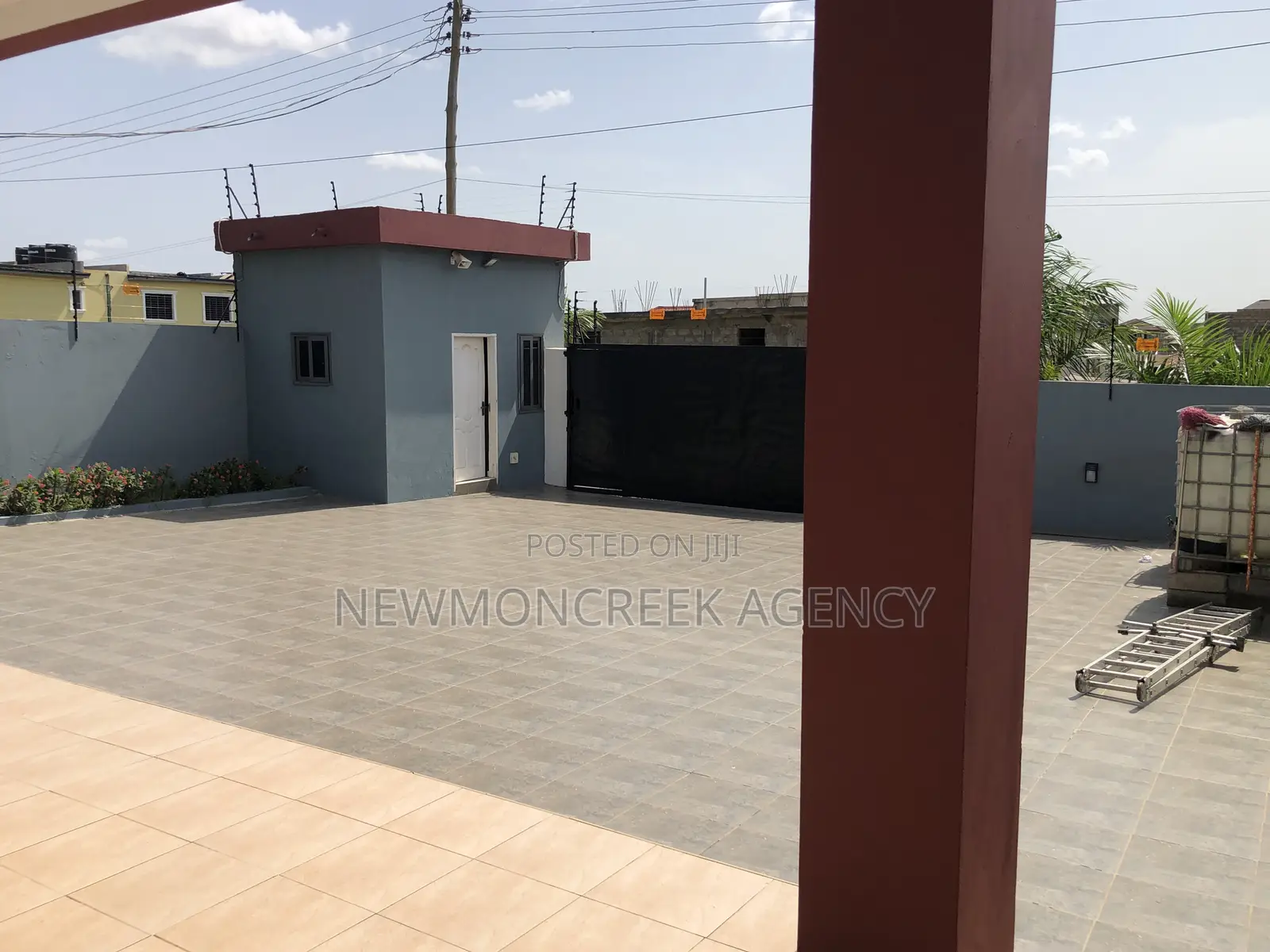 4bdrm Duplex in New Legon, Adenta for sale