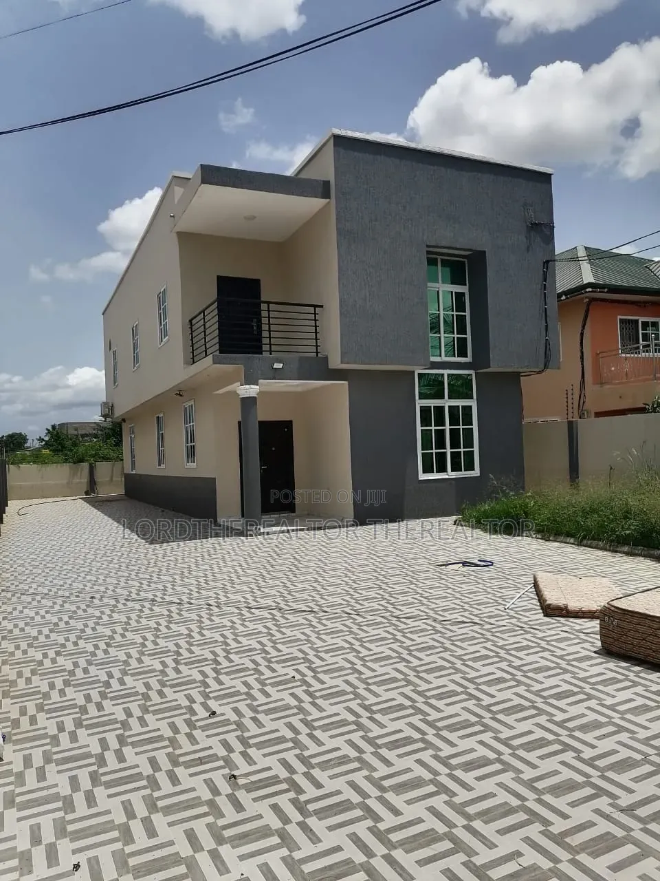 4bdrm Duplex in Pokuase for rent