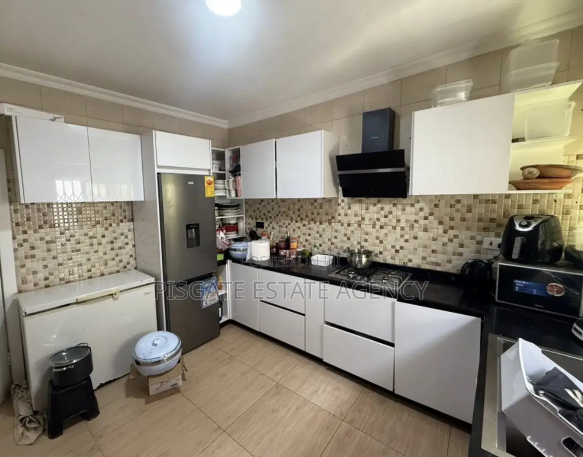 3bdrm House in Kwabenya for sale