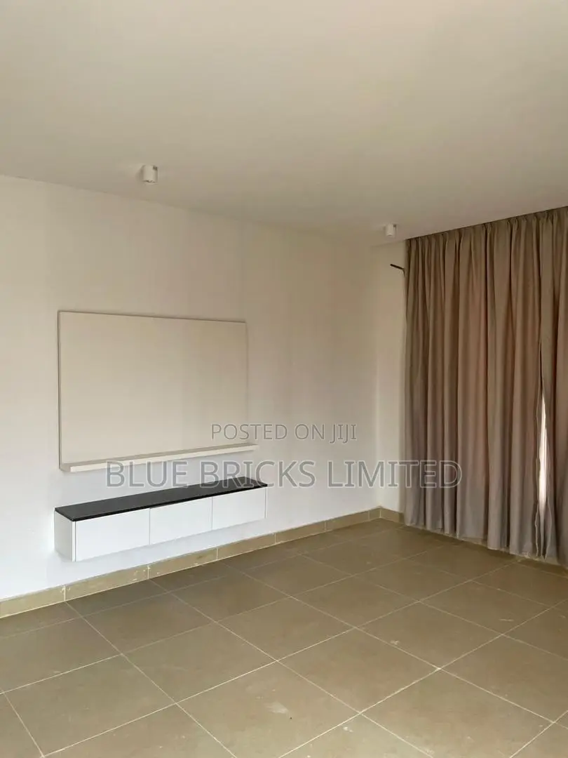 4bdrm House in East Legon, Lake Side Estate for sale
