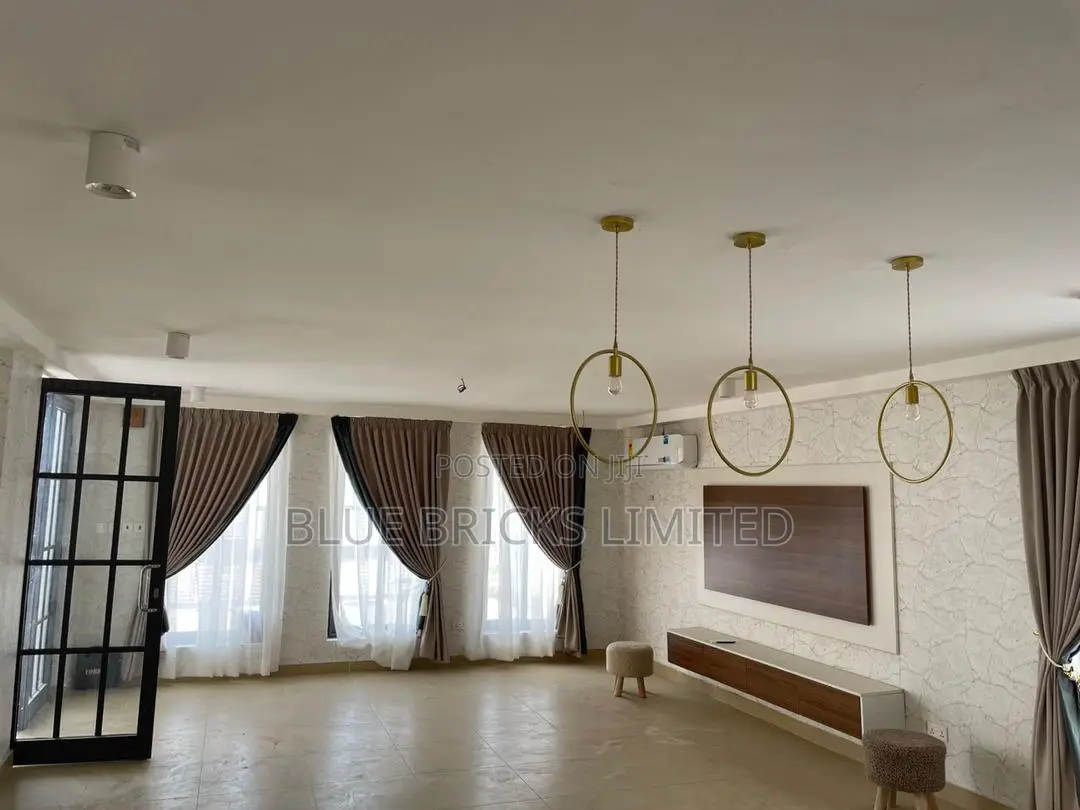 4bdrm House in East Legon, Lake Side Estate for sale