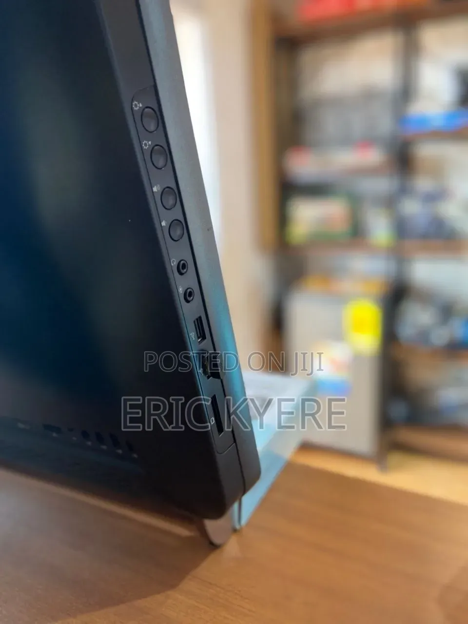 Desktop Computer Dell 8GB Intel Core i5 SSD 500GB