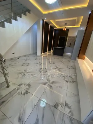 2bdrm Duplex in Botwei, School Junction for sale