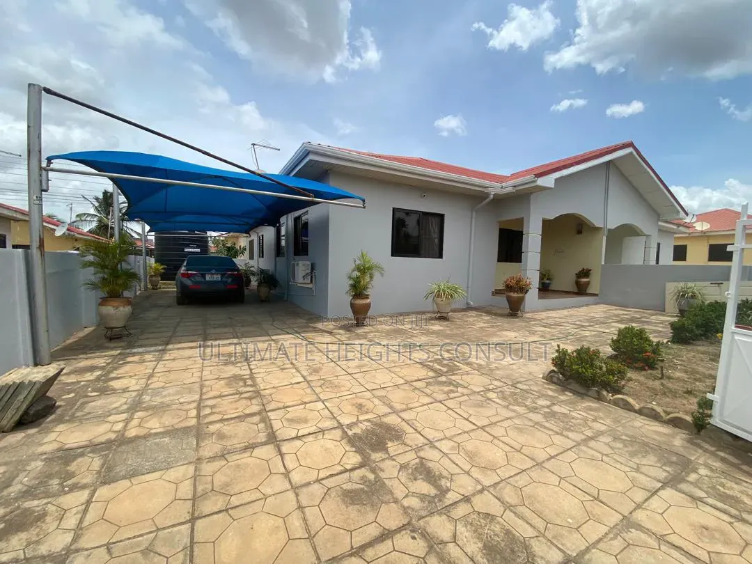 3bdrm House in Devtraco Estates, Tema Metropolitan for rent
