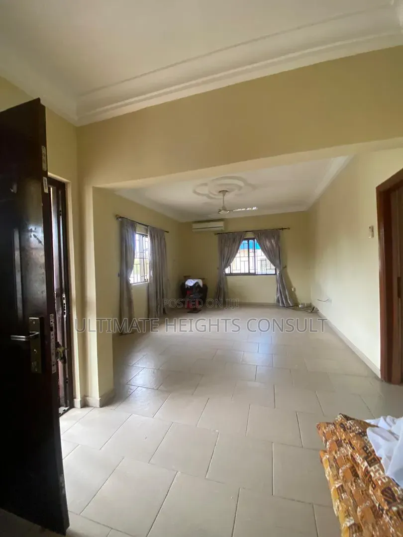 3bdrm House in Devtraco Estates, Tema Metropolitan for rent