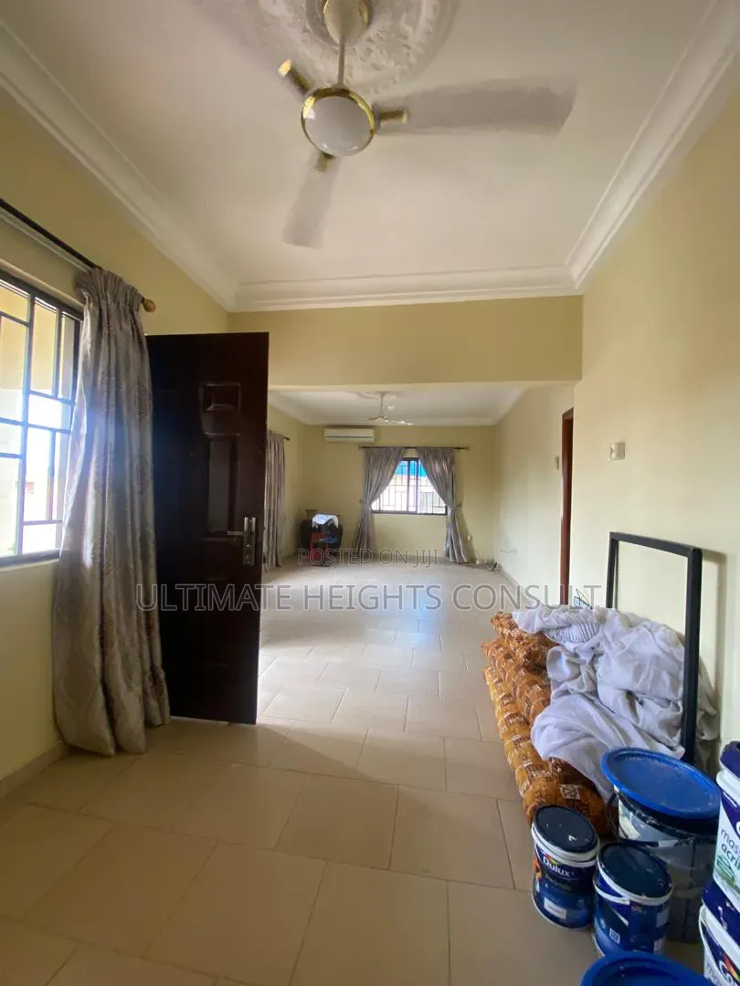 3bdrm House in Devtraco Estates, Tema Metropolitan for rent