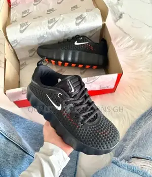 Nike Mind 002 Black