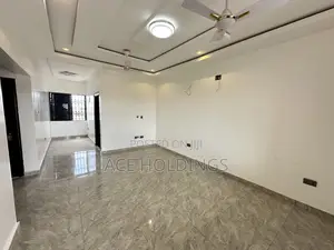 2bdrm Apartment in Lakeside for rent