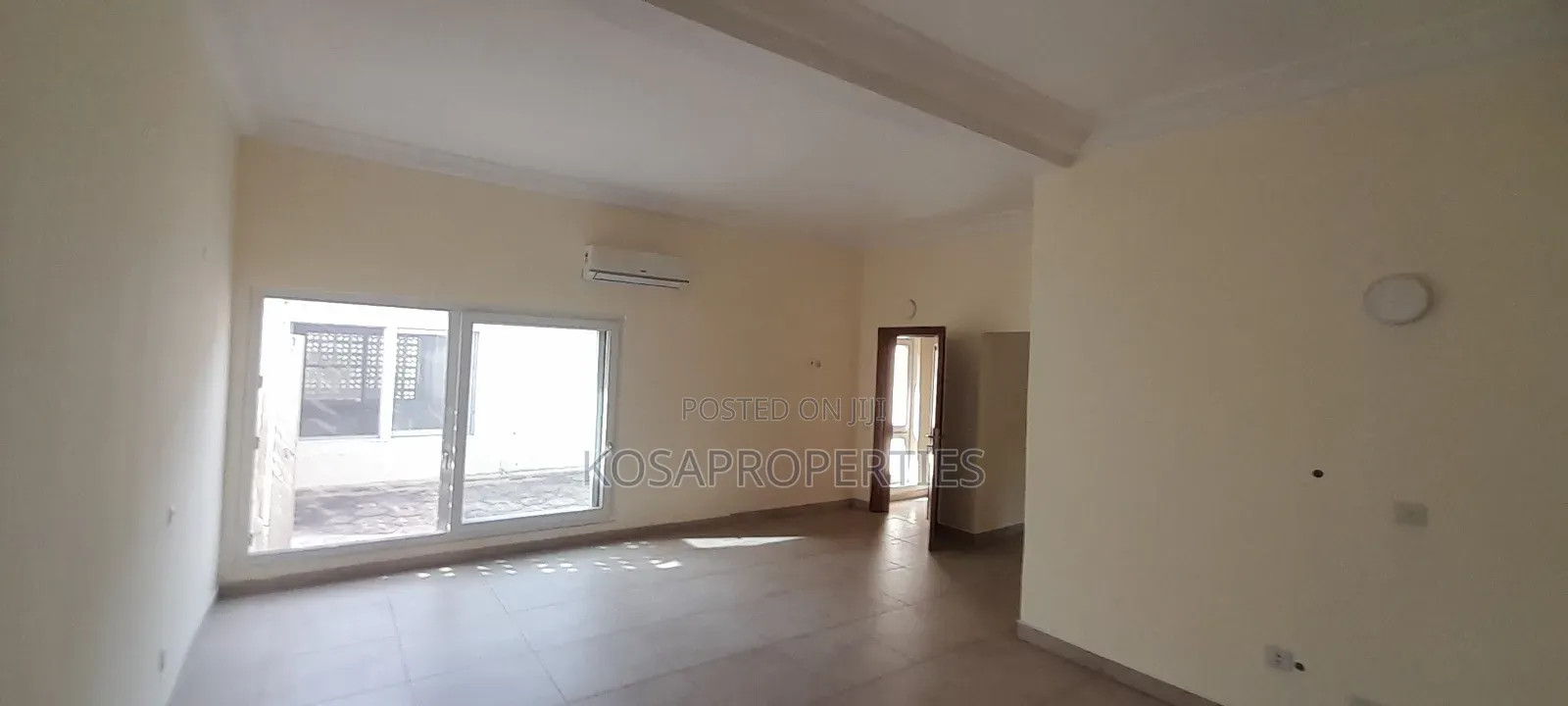 11bdrm House in East Legon, Ghana Link Area for rent