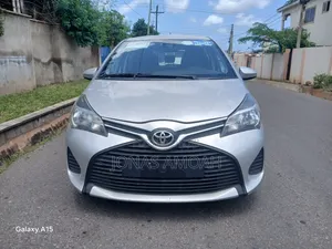 Toyota Yaris LE Hatchback 3dr 2017 Silver
