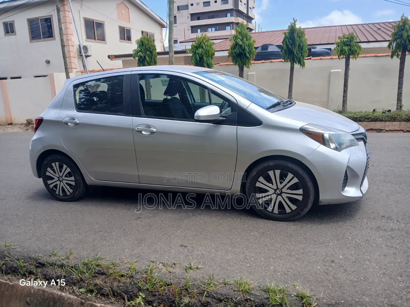 Toyota Yaris LE Hatchback 3dr 2017 Silver