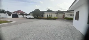11bdrm House in East Legon, Ghana Link Area for rent