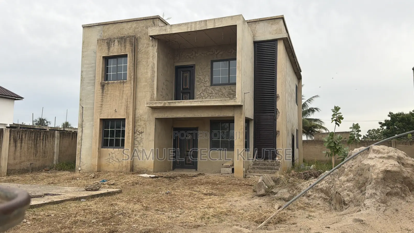 2bdrm House in Amasaman for sale