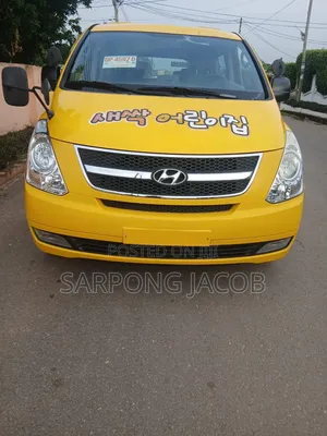 Hyundai Starex 2014 Yellow