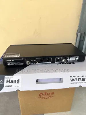 Shure Wireless Uhf Microphone (Ur8s)