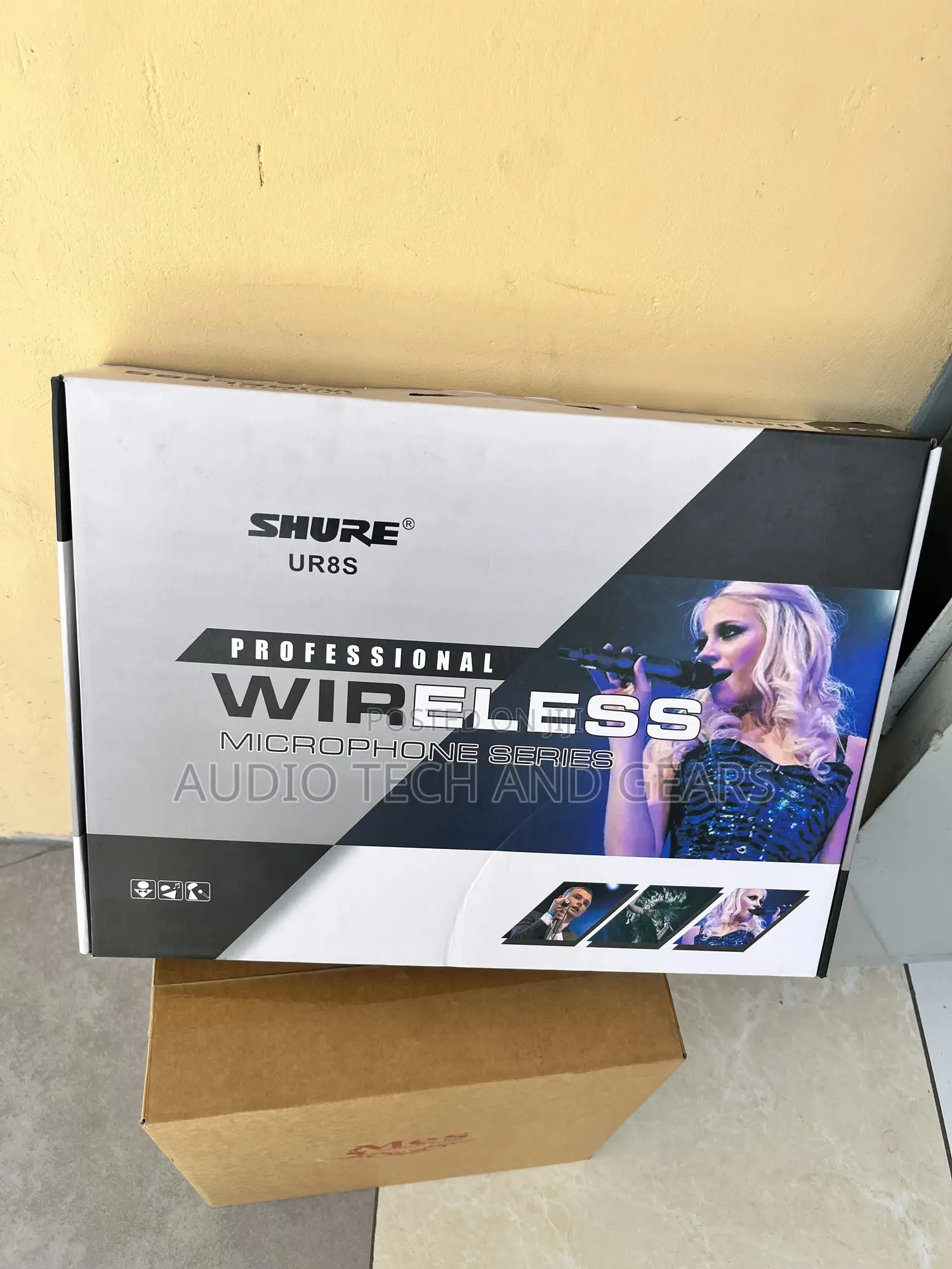 Shure Wireless Uhf Microphone (Ur8s)