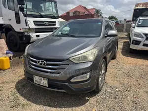Hyundai Santa Fe 2016 Gray