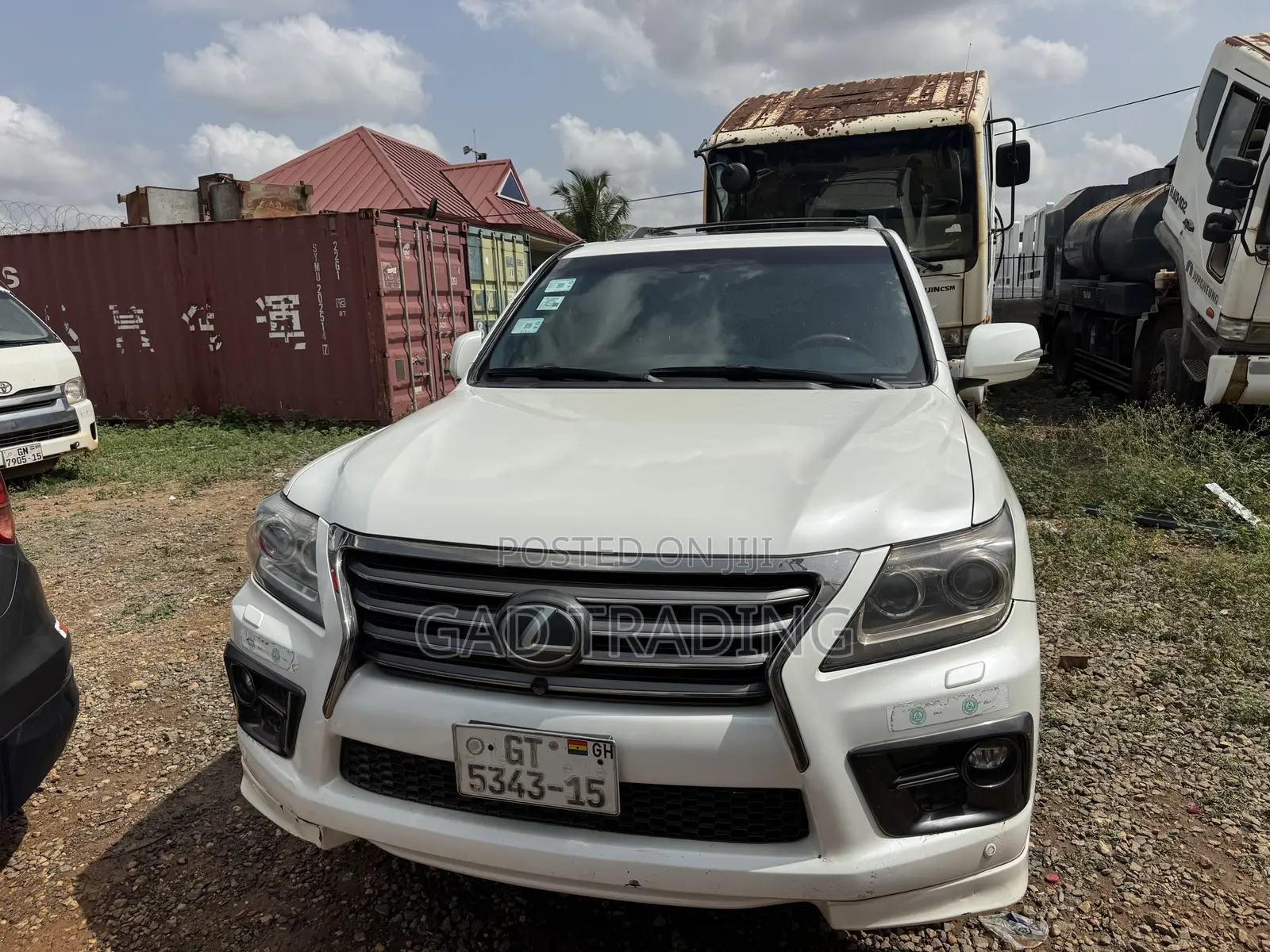Lexus LX 2015 White