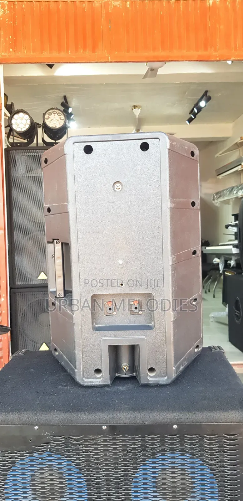 Pacive Audio Speakers Pair