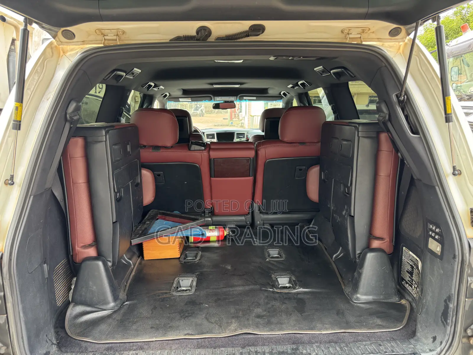 Lexus LX 2015 White