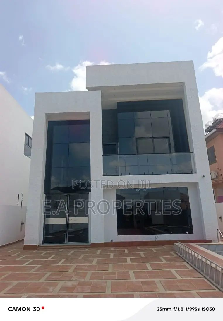 4bdrm House in Ea Properties, American House for sale