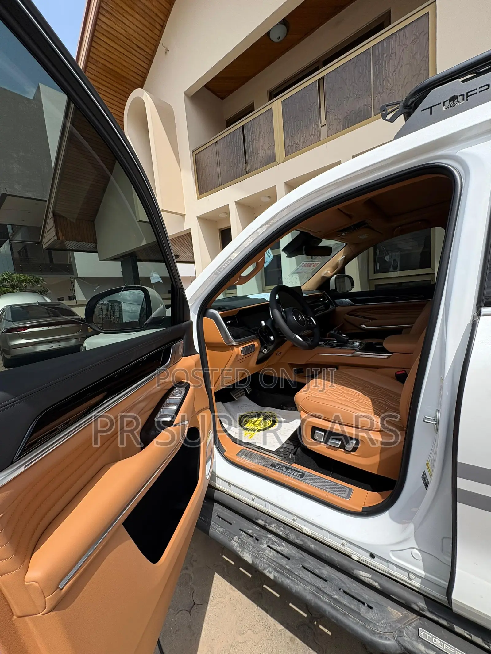 Jeep Grand Wagoneer L Base 4WD 2024 White
